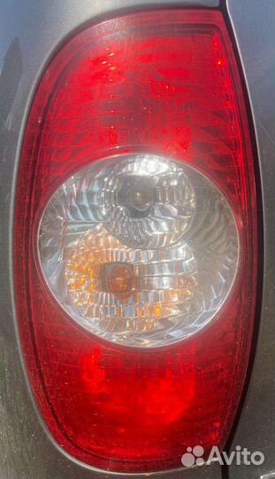 Фонарь левый Chevrolet Niva