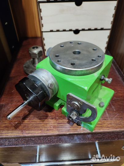 Синусный поворотный столик