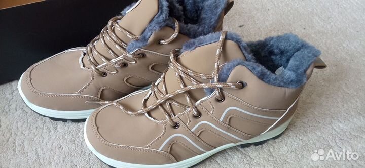 Ботинки женские зимние 37