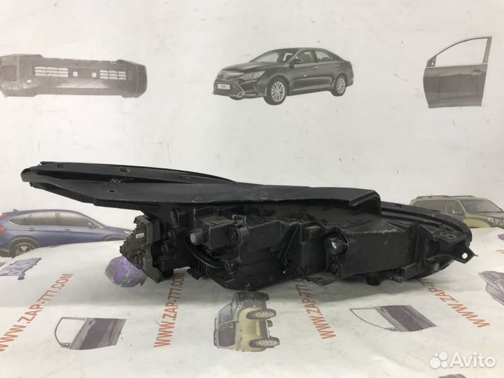Фара левая Kia K5 DL3
