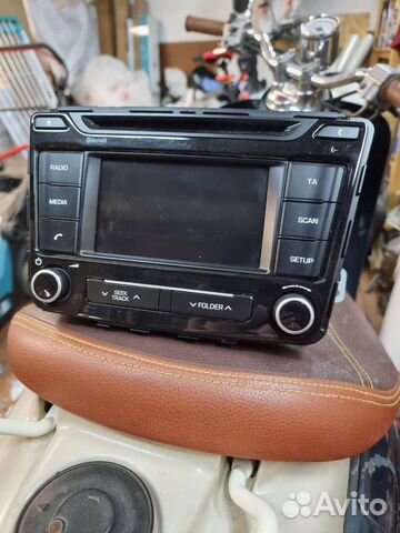 Штатная автомагнитола заднего вида на hyundai kia