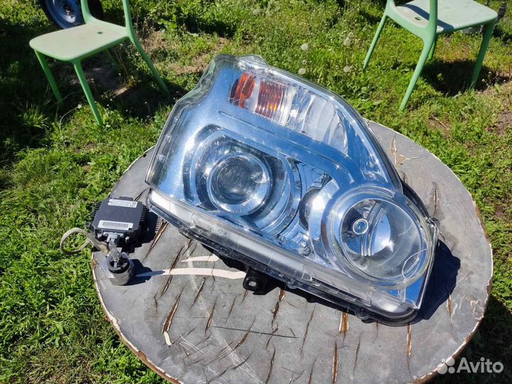 Фара правая биксенон nissan x trail t31