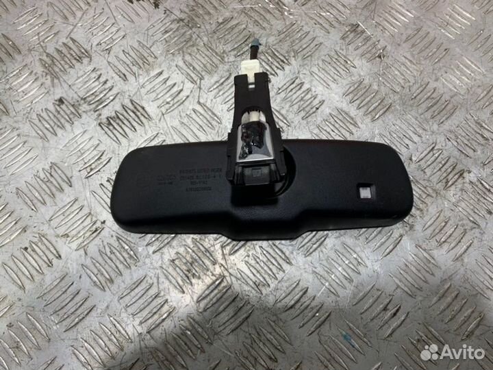 Зеркало салона Toyota Corolla ZRE151