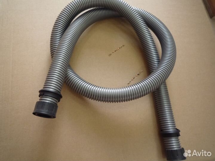 Шланг пылесоса универсальный 1.8 м