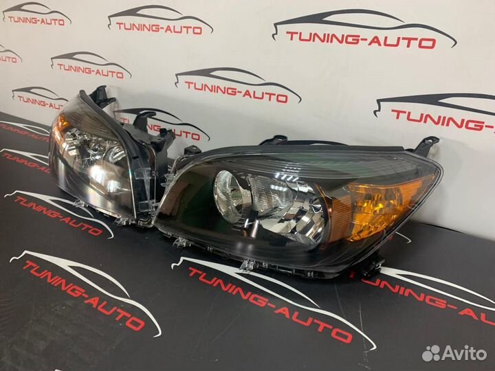 Фары «LH+RH» Toyota RAV4 (XA30) 2005-2008 год (тем