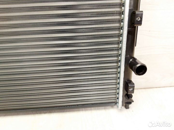 Радиатор охлаждения Volga Siber 2008-2010