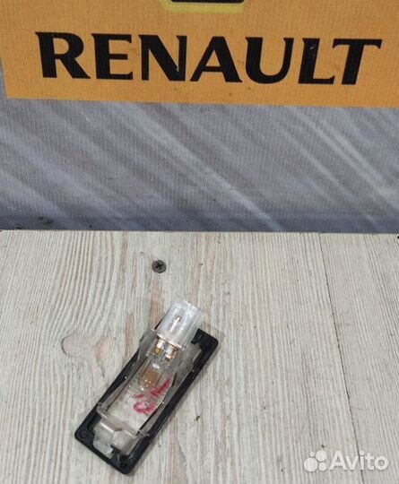 Подсветка номера фонарь Renault kaptur