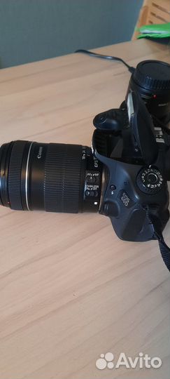 Зеркальный фотоаппарат Canon 60D