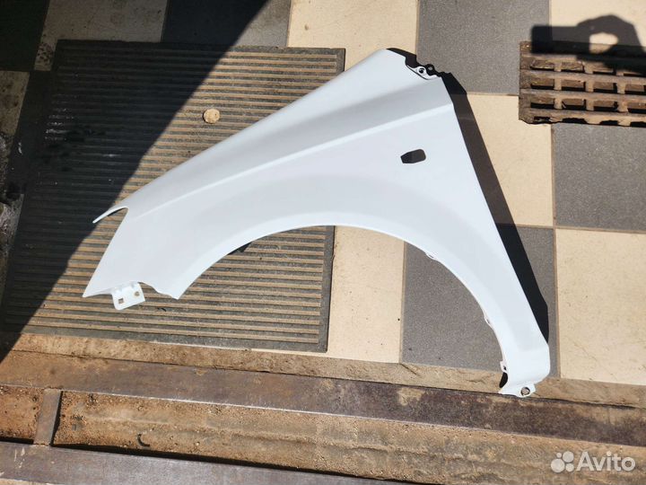 Крыло левое переднее getz