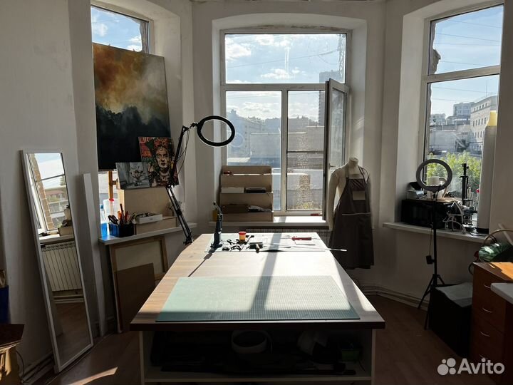 Коворкинг для работы с кожей