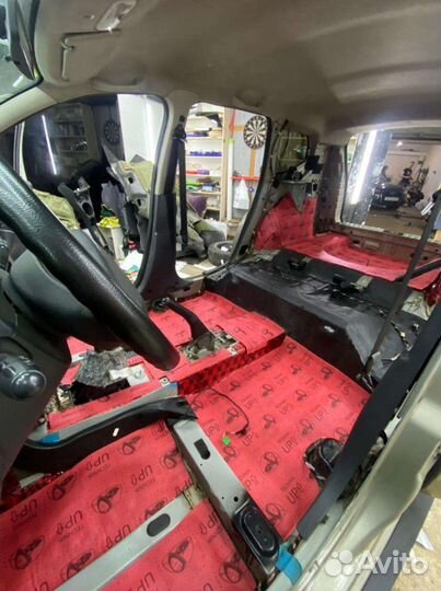 Шумоизоляция пола и багажник Duster УАЗ Niva