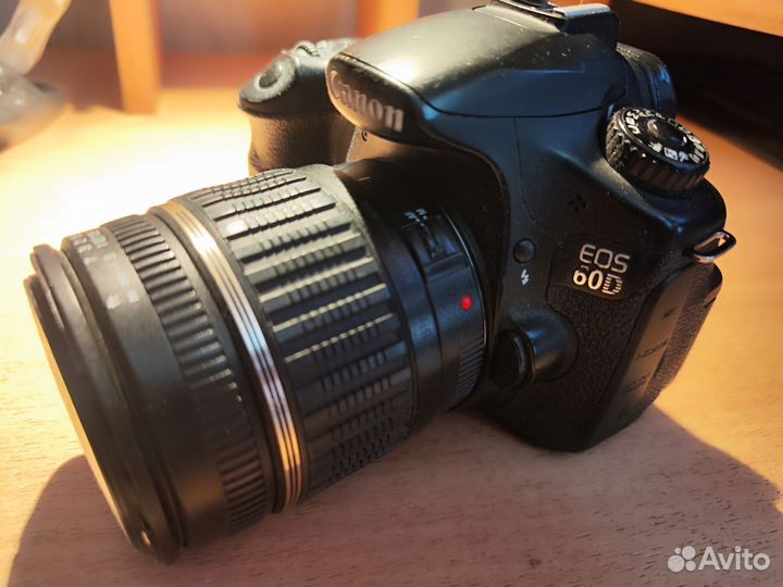 Зеркальный фотоаппарат canon 60d