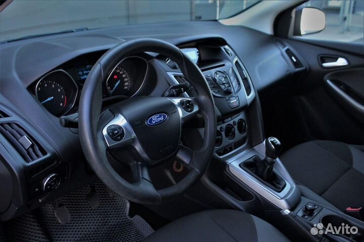 Ford Focus 1.6 МТ, 2013, 142 892 км