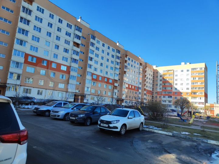 1-к. квартира, 28 м², 1/9 эт.