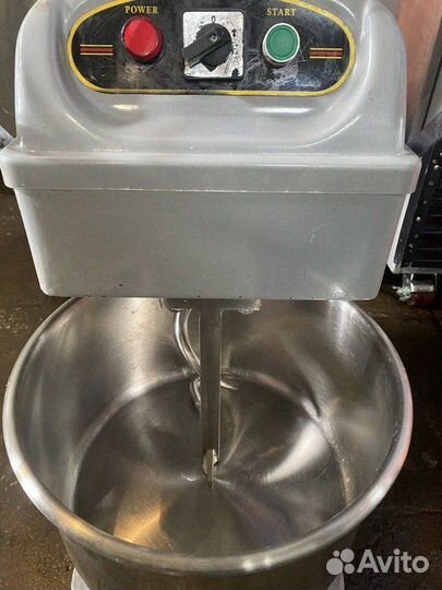 Тестомес спиральный