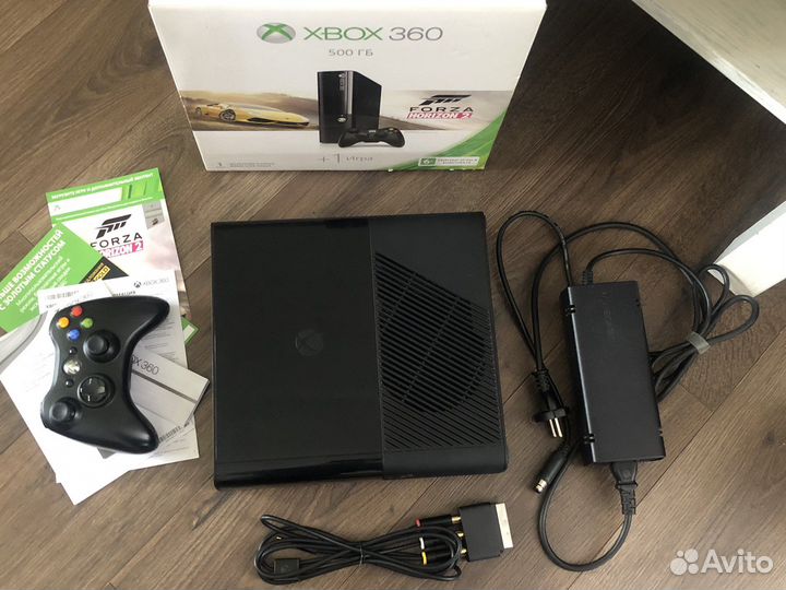 Игровая консоль Xbox 360 Е