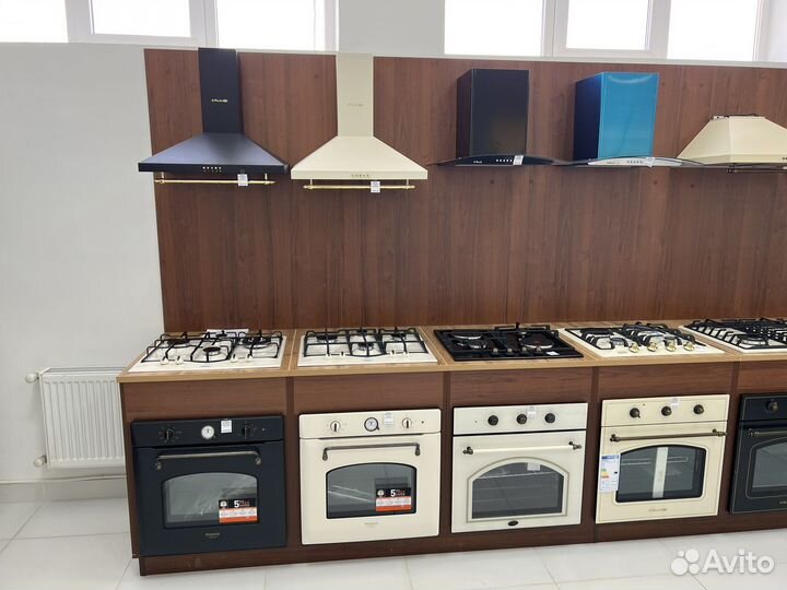 Встраиваемые духовки и варочные панели