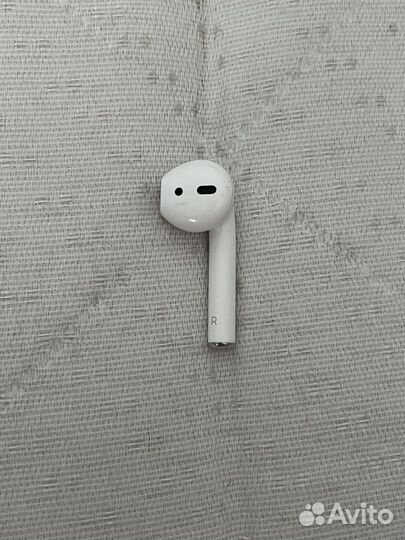 Airpods 1 наушник правый