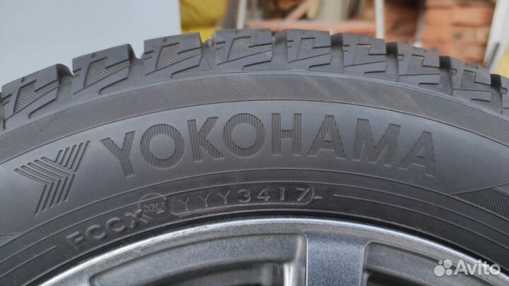 Комплект зимних колёс 165/65/R14 Yokohama