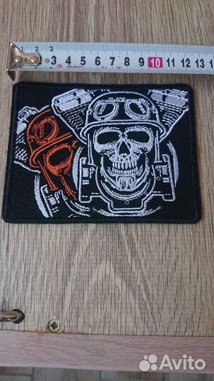 Нашивка шеврон