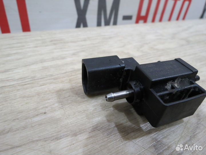 Клапан воздушный Audi Q3