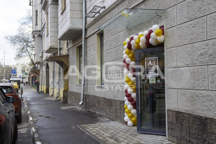 Арендный бизнес/42кв.м /Продажа торгового помещени