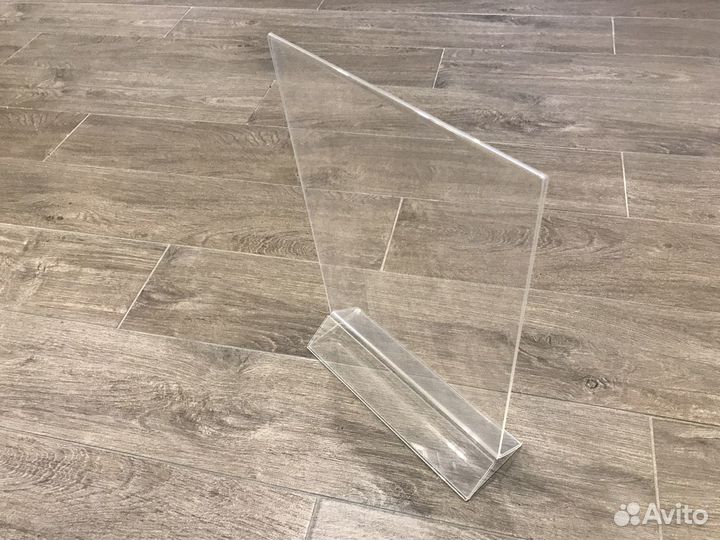 Подставка из оргстекла для косметики, бижутерии