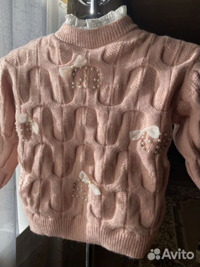 Кофточка на девочку