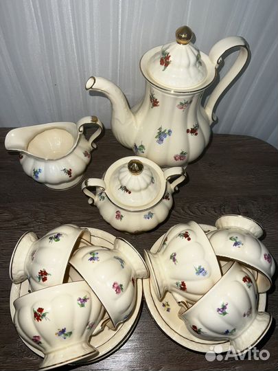 Чайный сервиз новый на 6 персон