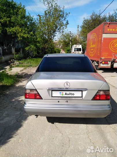 Mercedes-Benz E-класс 2.5 МТ, 1995, 240 000 км