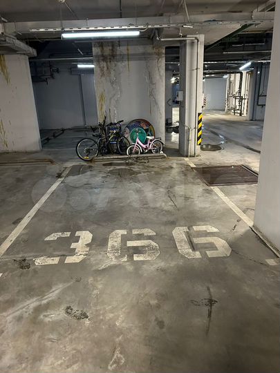 Машиноместо, 16 м²