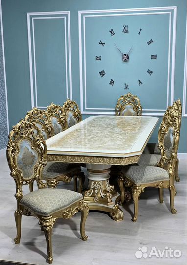 Комплект стол и стулья. В наличии