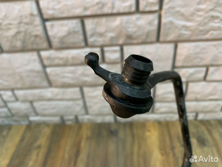 Volkswagen Polo Sedan Шланг вакуумного усилителя