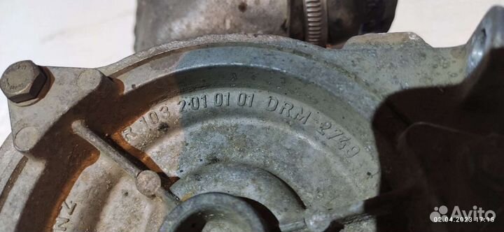 Помпа Mercedes-Benz E320