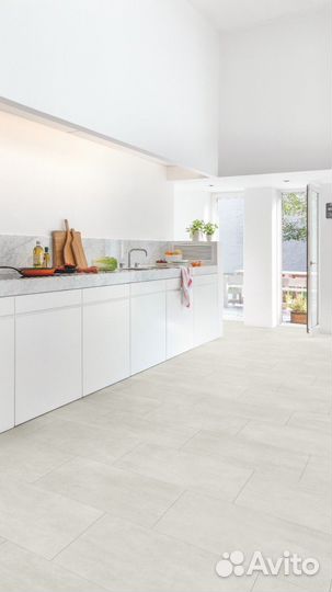 Пвх-плитка Quick-Step Livyn Бетон светлый