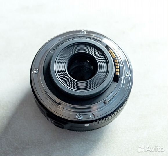 Объектив Canon ef-s 24mm stm