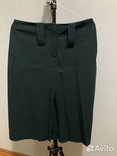 Женский костюм dkny 42 российского размера