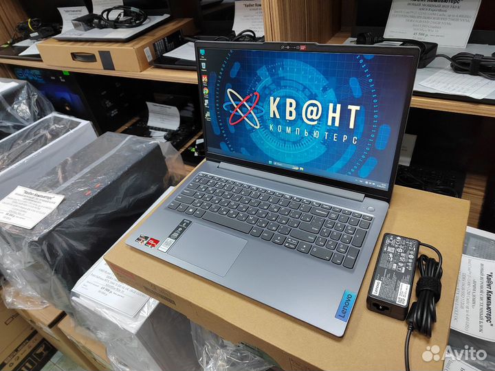 Абсолютно новый ноутбук Lenovo гарантия 1 год