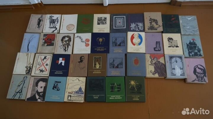 Пламенные революционеры книжная серия Издательства