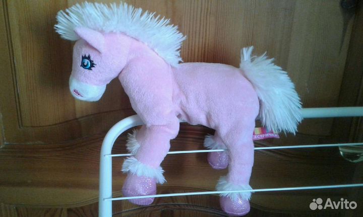 Мягкая игрушка лошадка