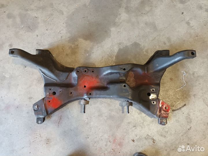 Подрамник Mitsubishi Lancer 9 Митсубиши Лансер 9