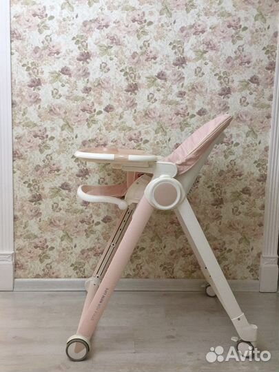 Детский стульчик для кормления