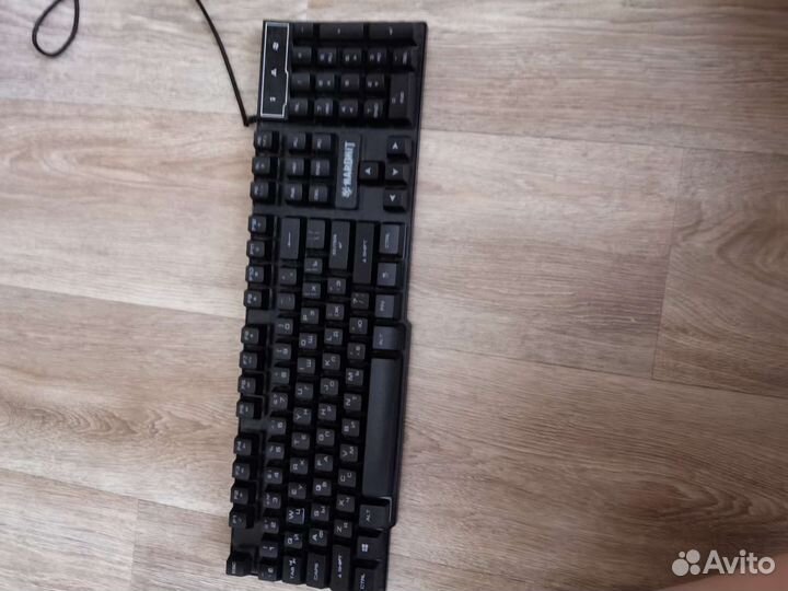 Игровая клавиатура с подсветкой