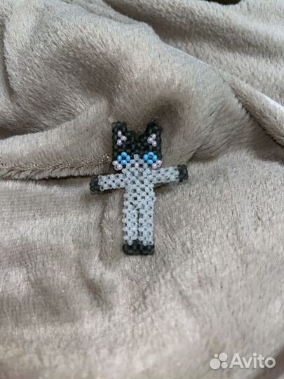 Кот лютик из бисера