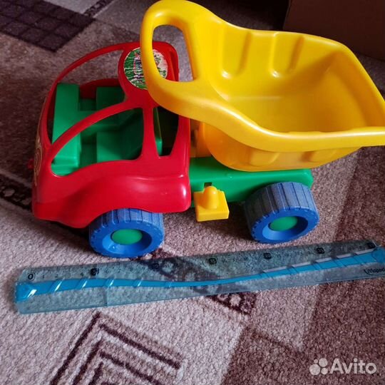 Детские игрушки