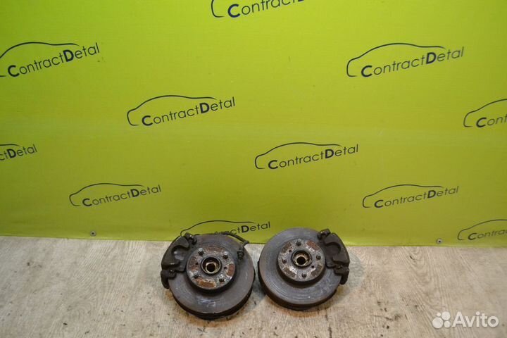 Кулак поворотный передний Сузуки Лиана 2001-2007