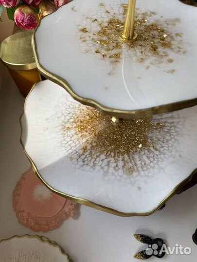 Этажерка для фруктов и конфет