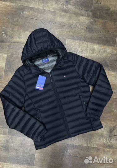 Легкие куртки Tommy Hilfinger эргономичные