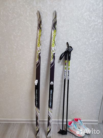 Лыжи беговые с ботинками