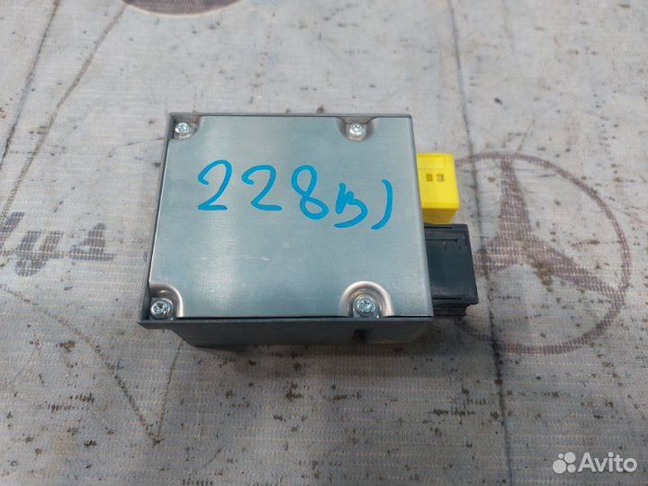 Блок управления airbag Bmw 745Li E66 N62B44 2002